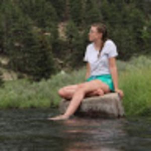 Meet your Posher, Laina